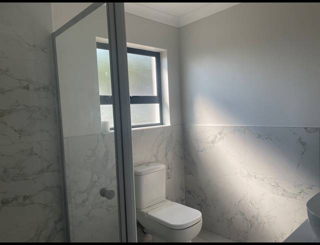 2 BEDROOM HOUSE FOR SALE IN LAGUNA